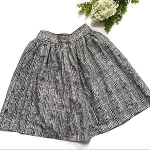 Trove Black and White A line Skirt